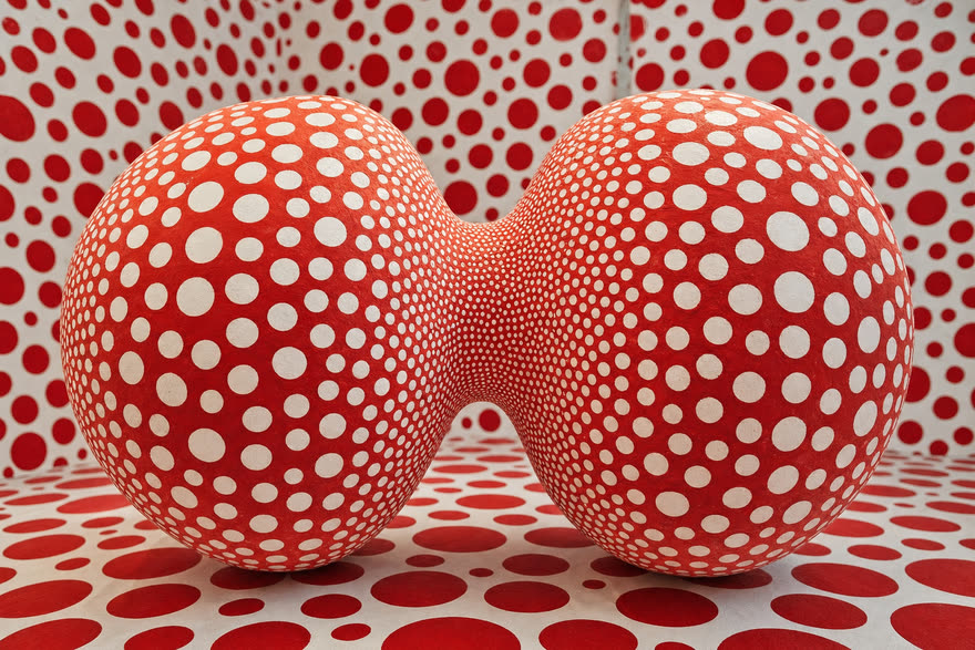 Infinity dots explainer film style, sample frame